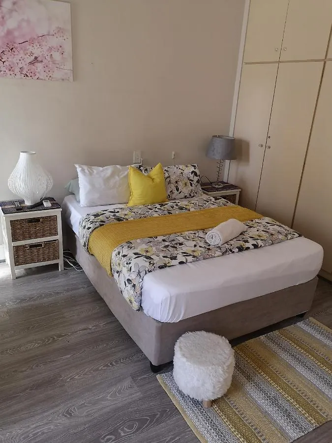 Woodstock Neo&Ruks Guest House Cape Town Oda ve Kahvaltı