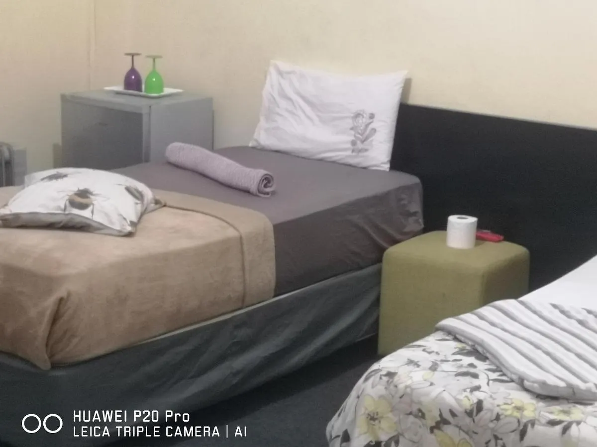 Woodstock Neo&Ruks Guest House Cape Town 2*,  Güney Afrika