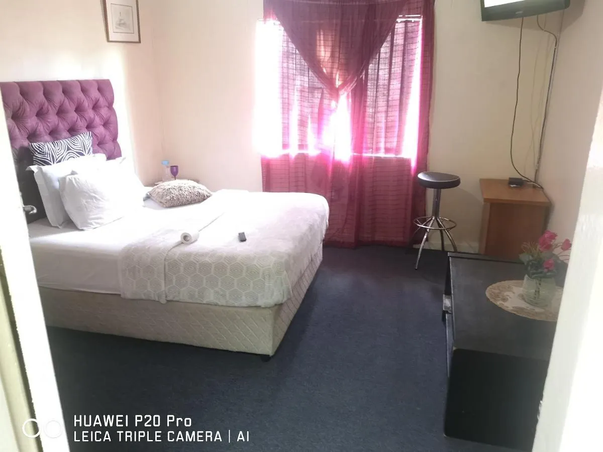 Woodstock Neo&Ruks Guest House Cape Town Oda ve Kahvaltı